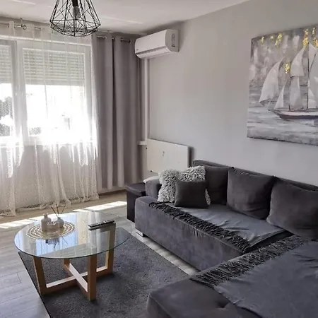 Apartment 2 *